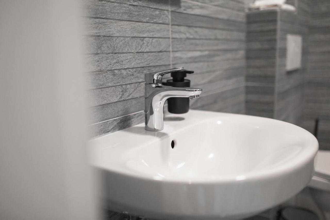 Koje Sechs I Apartment Im Zentrum Mit Hafenblick เบรเมอร์ฮาเฟิน ภายนอก รูปภาพ